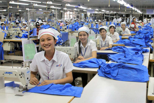 xuất khẩu lao động ngành dệt may